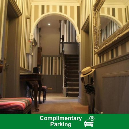 Burlington House Boutique Bed & Breakfast Oxford Exterior photo The entrance to the theatre